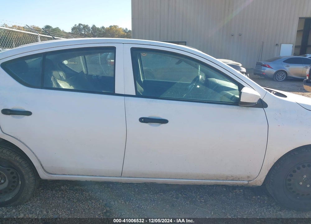 2018 NISSAN VERSA VIN: 3N1CN7AP3JL867161