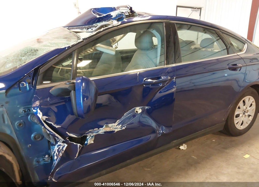 2014 FORD FUSION S VIN: 1FA6P0G76E5351908