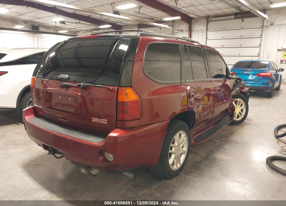 2006 GMC ENVOY DENALI VIN: 1GKET63M062174764