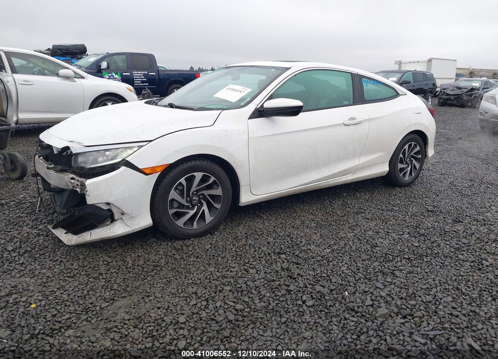 2018 HONDA CIVIC VIN: 2HGFC4B06JH306236