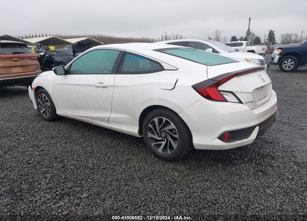2018 HONDA CIVIC VIN: 2HGFC4B06JH306236