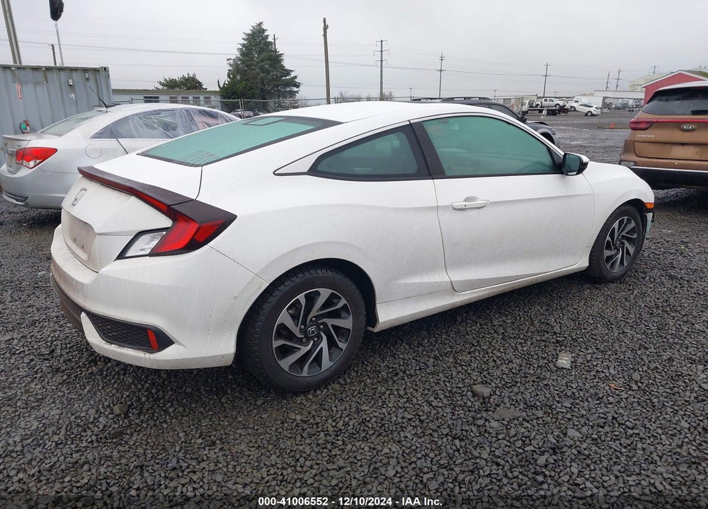 2018 HONDA CIVIC VIN: 2HGFC4B06JH306236