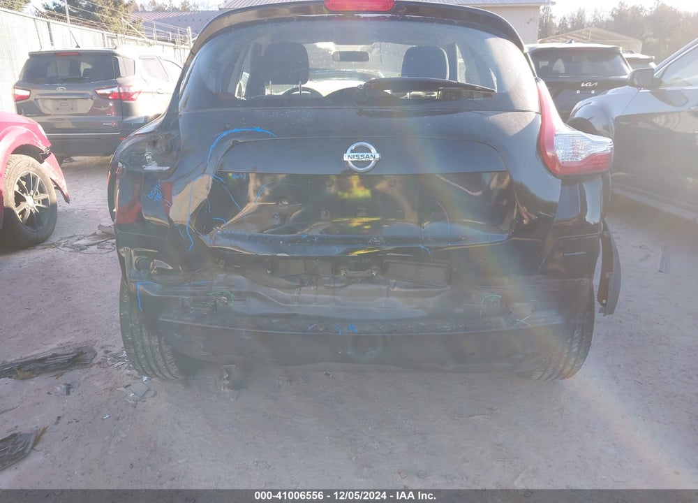 2015 NISSAN JUKE S VIN: JN8AF5MV3FT564811