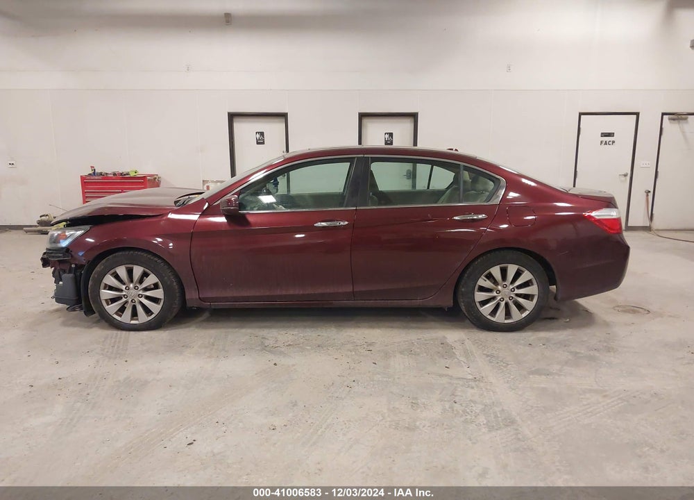 2015 HONDA ACCORD VIN: 1HGCR2F87FA230926