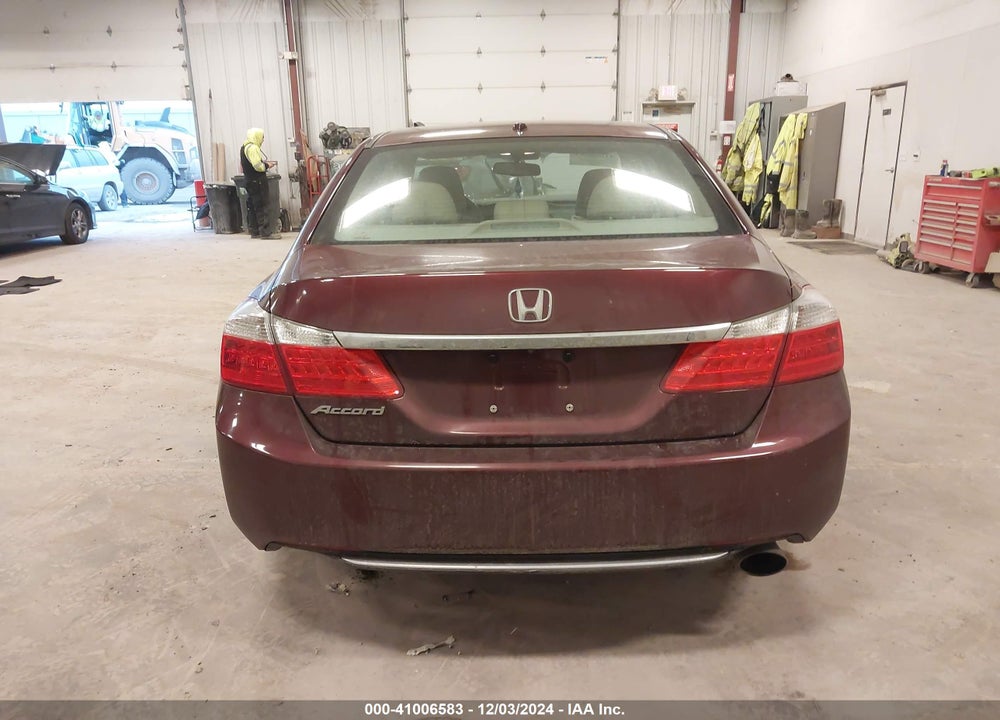 2015 HONDA ACCORD VIN: 1HGCR2F87FA230926