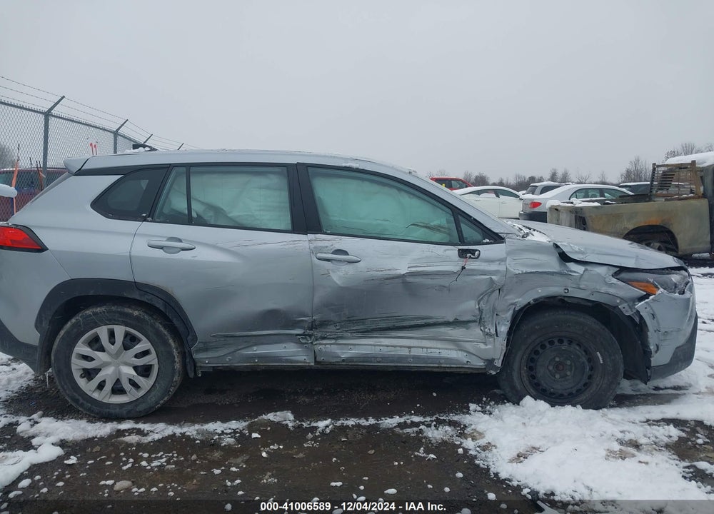 2022 TOYOTA COROLLA CROSS L VIN: 7MUAAABG6NV027618
