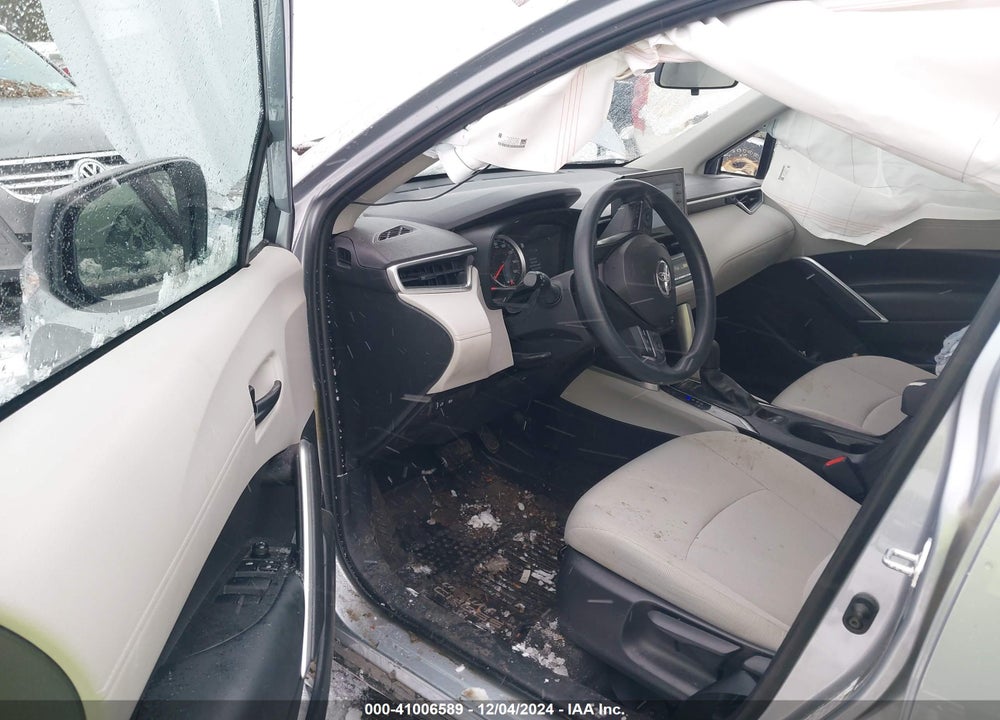 2022 TOYOTA COROLLA CROSS L VIN: 7MUAAABG6NV027618