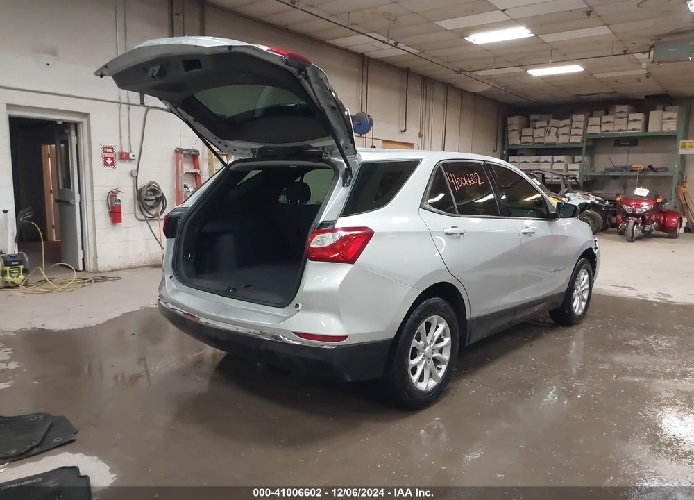 2018 CHEVROLET EQUINOX LS VIN: 3GNAXREV5JL172450