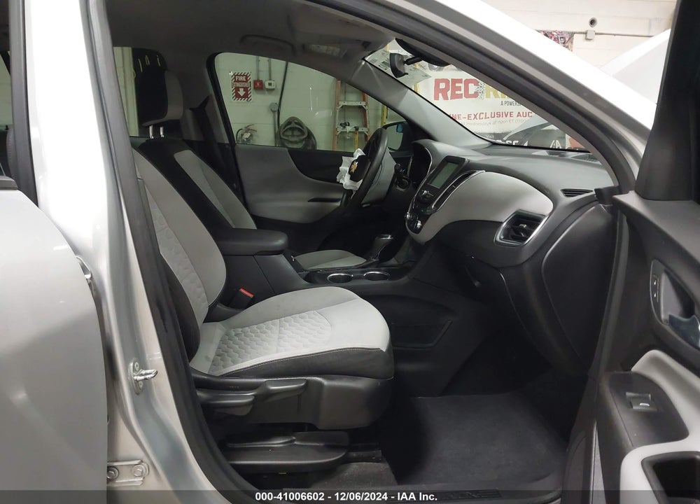 2018 CHEVROLET EQUINOX LS VIN: 3GNAXREV5JL172450