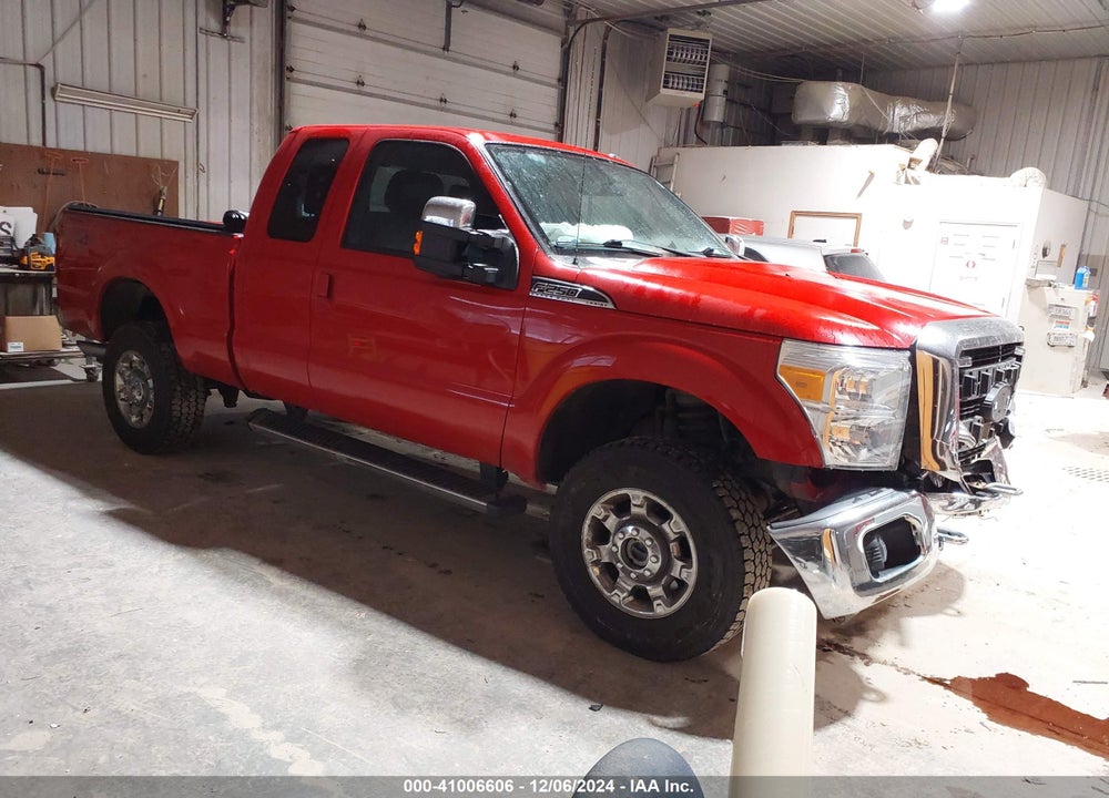2014 FORD F-250 LARIAT VIN: 1FT7X2B69EEB16900