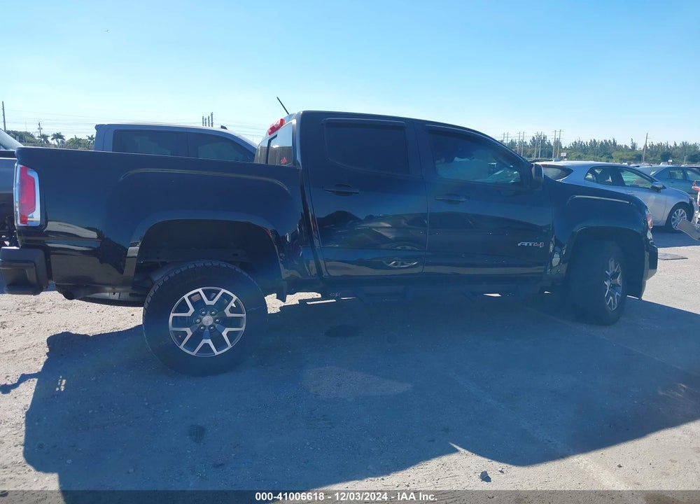 2021 GMC CANYON 4WD SHORT BOX AT4 - LEATHER VIN: 1GTG6FEN7M1265776