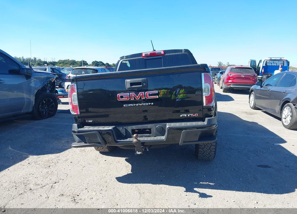 2021 GMC CANYON 4WD SHORT BOX AT4 - LEATHER VIN: 1GTG6FEN7M1265776