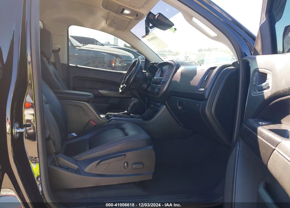 2021 GMC CANYON 4WD SHORT BOX AT4 - LEATHER VIN: 1GTG6FEN7M1265776
