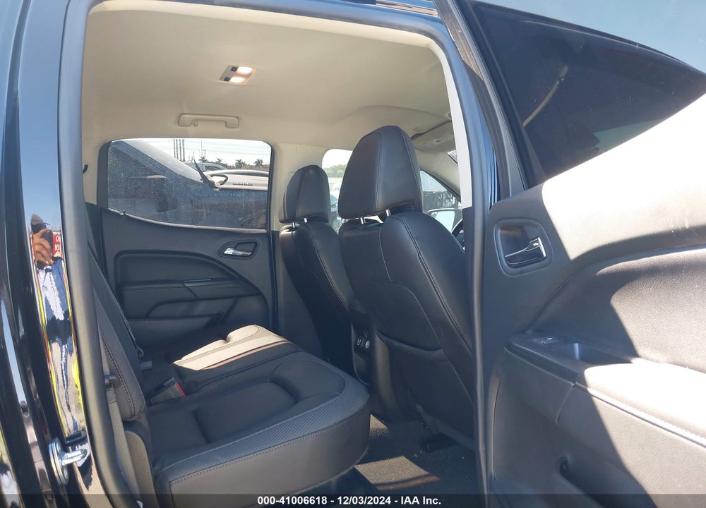 2021 GMC CANYON 4WD SHORT BOX AT4 - LEATHER VIN: 1GTG6FEN7M1265776