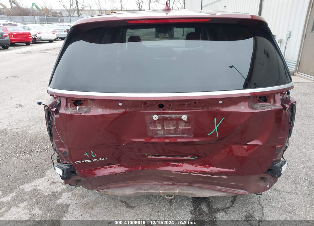2023 KIA CARNIVAL MPV LX SEAT PACKAGE VIN: KNDNB4H3XP6222221
