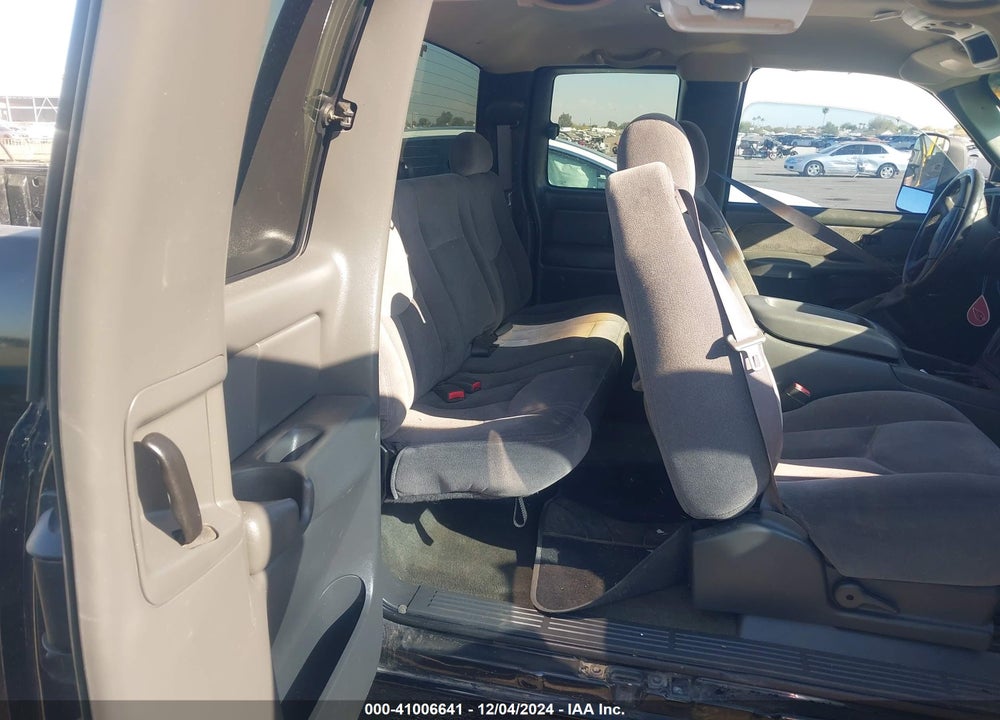 2003 GMC SIERRA 2500HD SLE VIN: 1GTHC29193E128150
