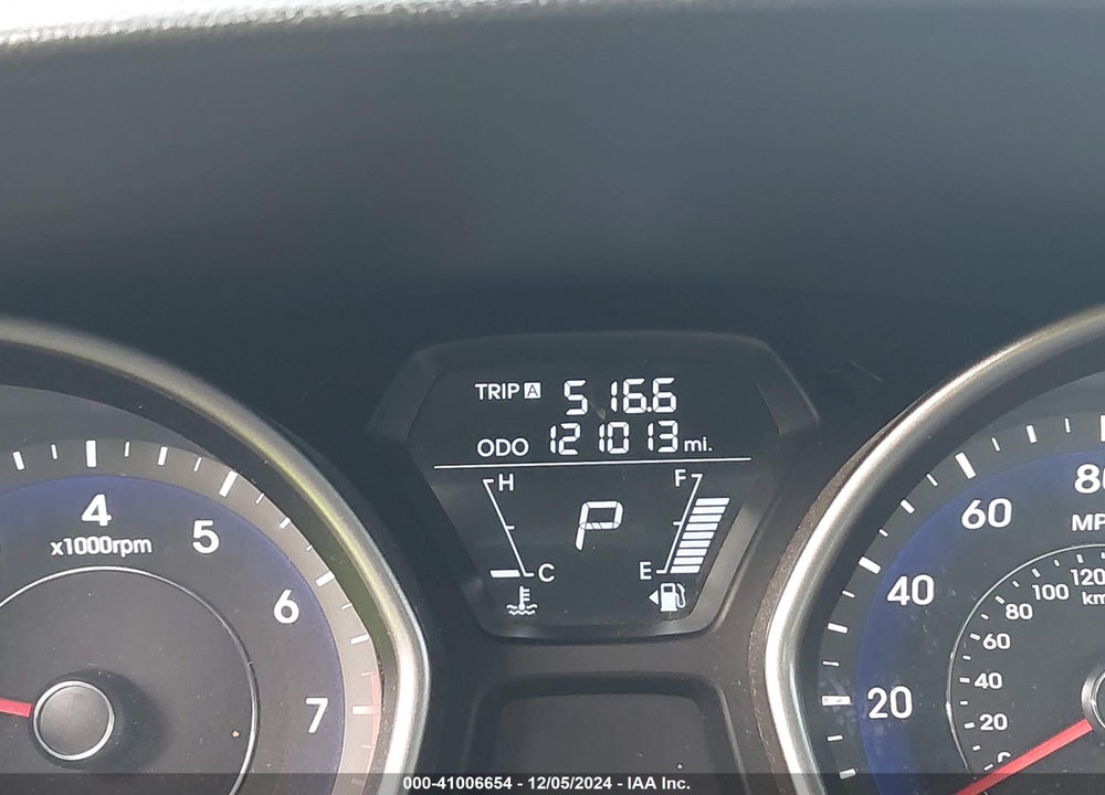 2012 HYUNDAI ELANTRA LIMITED VIN: 5NPDH4AE6CH105998