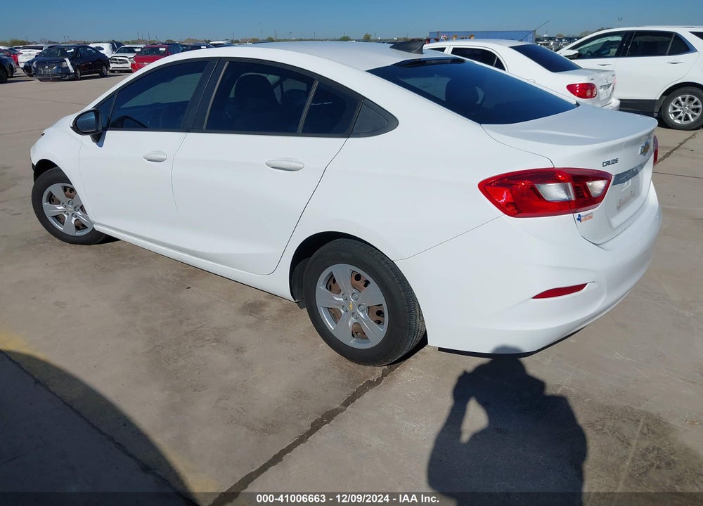 2017 CHEVROLET CRUZE LS AUTO VIN: 1G1BC5SM7H7192638
