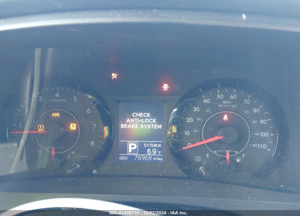 2017 TOYOTA SIENNA LE 8 PASSENGER VIN: 5TDKZ3DCXHS871727