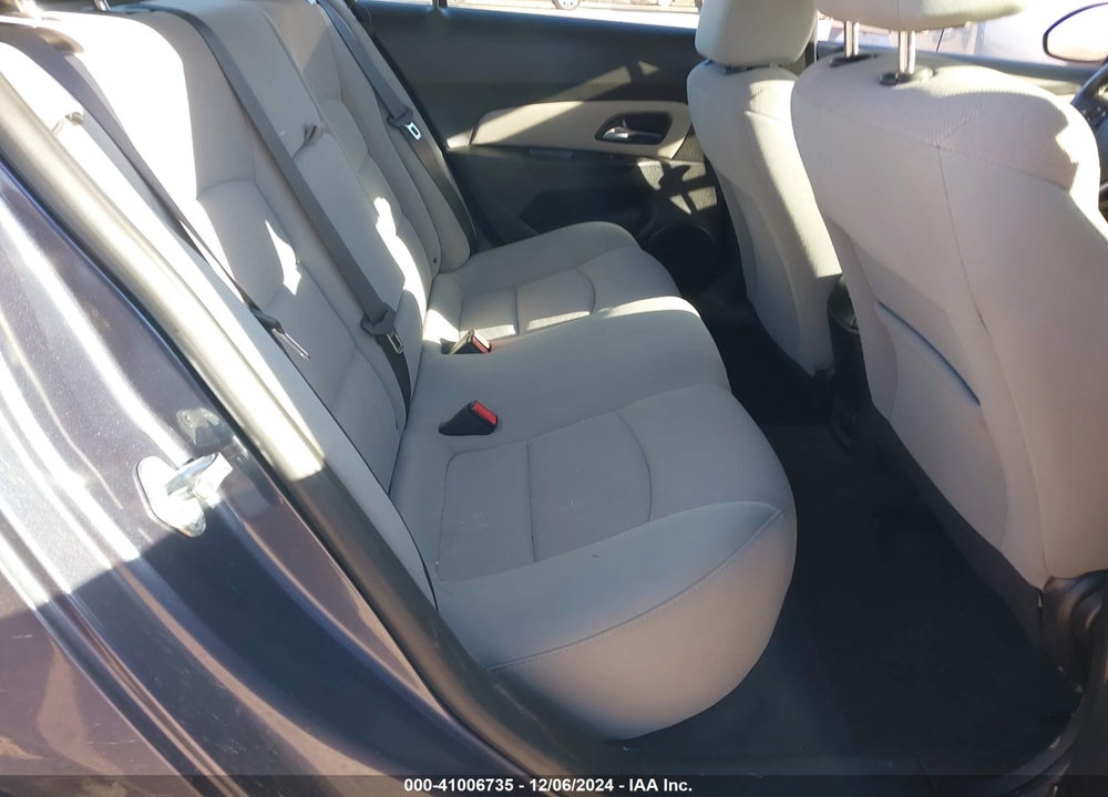 2014 CHEVROLET CRUZE 1LT AUTO VIN: 1G1PC5SB6E7263943