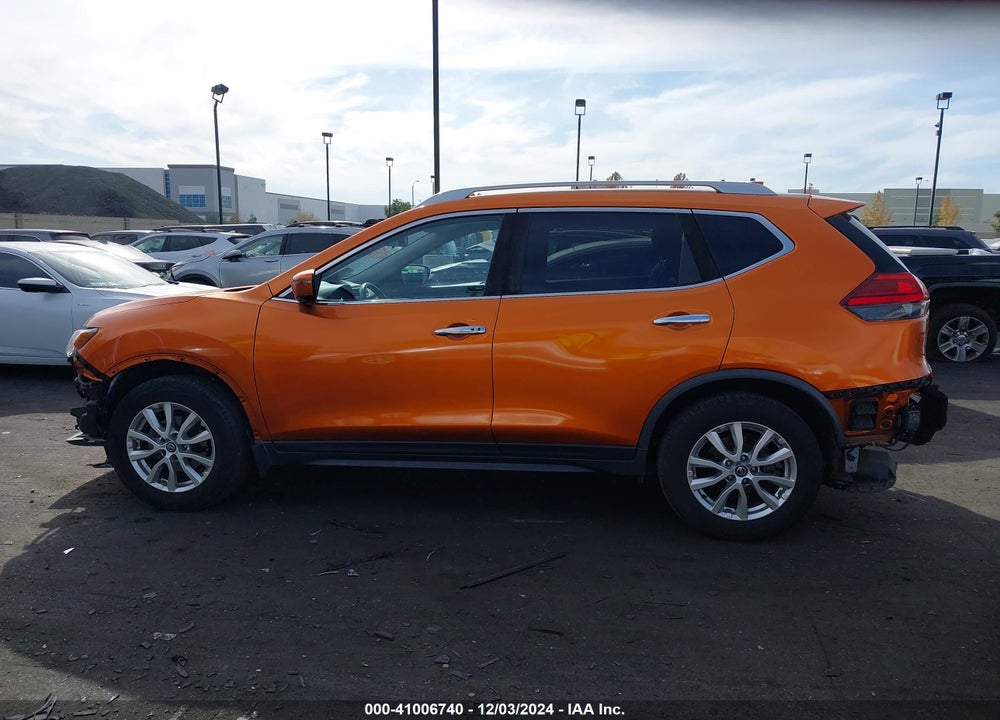 2017 NISSAN ROGUE SV VIN: JN8AT2MT3HW134199