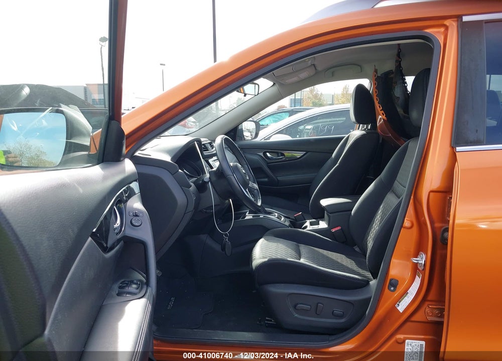 2017 NISSAN ROGUE SV VIN: JN8AT2MT3HW134199