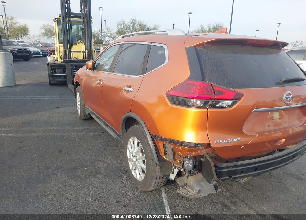 2017 NISSAN ROGUE SV VIN: JN8AT2MT3HW134199