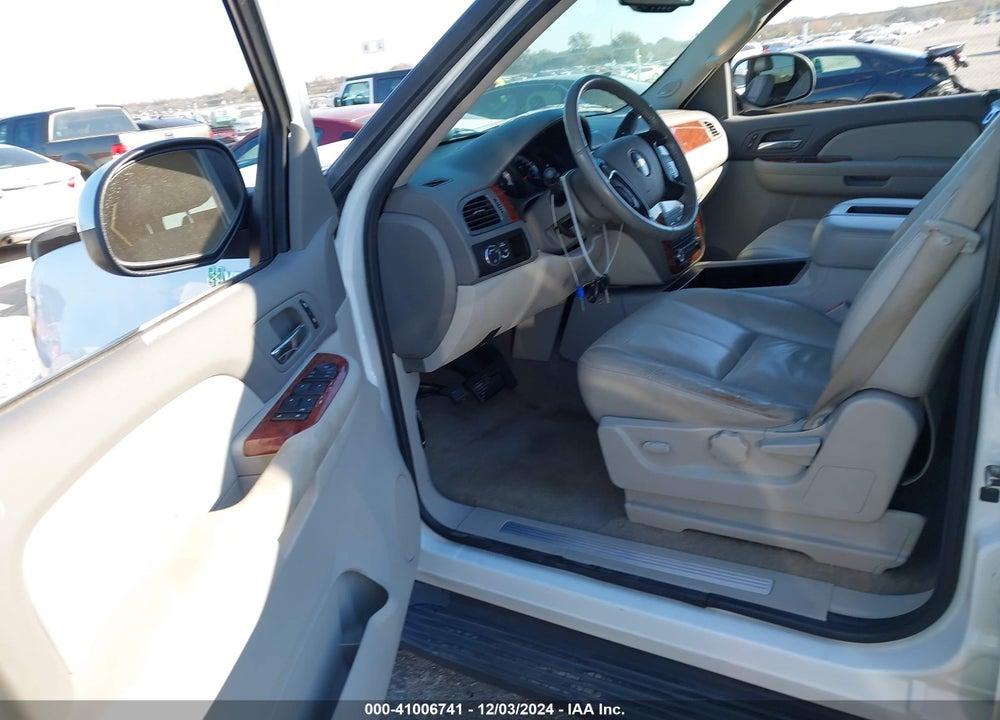 2009 CHEVROLET TAHOE HYBRID VIN: 1GNFC13569R108296