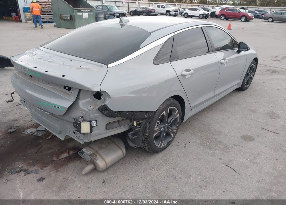 2024 KIA K5 VIN: 5XXG64J26RG241125