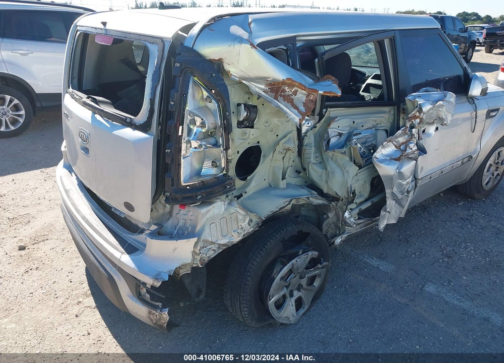 2012 KIA SOUL VIN: KNDJT2A5XC7445407