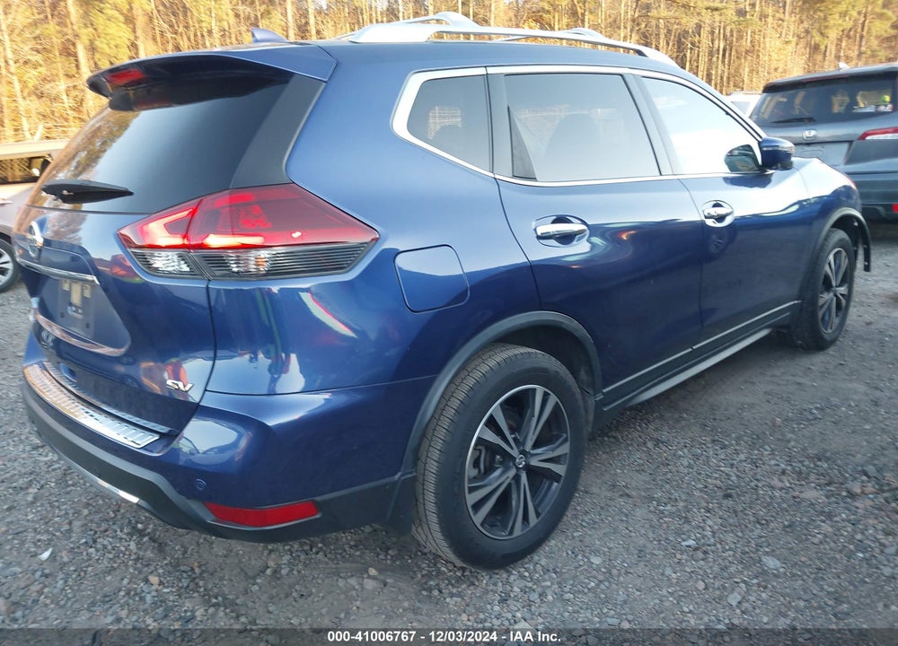 2020 NISSAN ROGUE SV FWD VIN: JN8AT2MT3LW004657