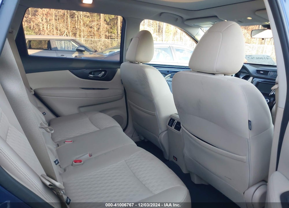 2020 NISSAN ROGUE SV FWD VIN: JN8AT2MT3LW004657