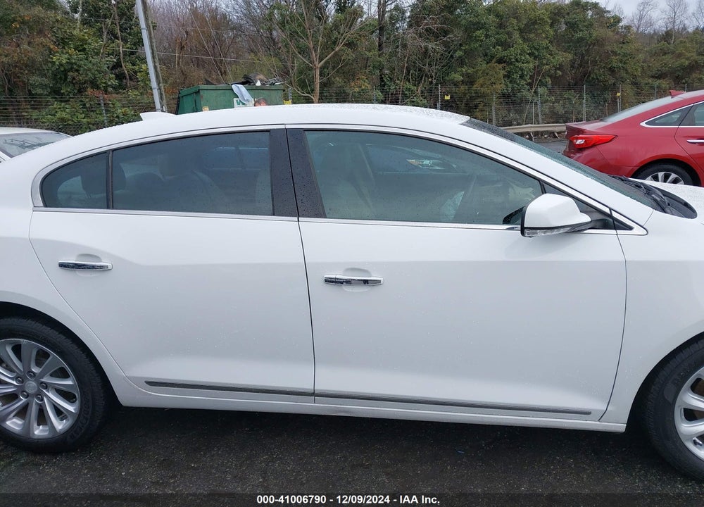 2015 BUICK LACROSSE VIN: 1G4GB5G3XFF247923