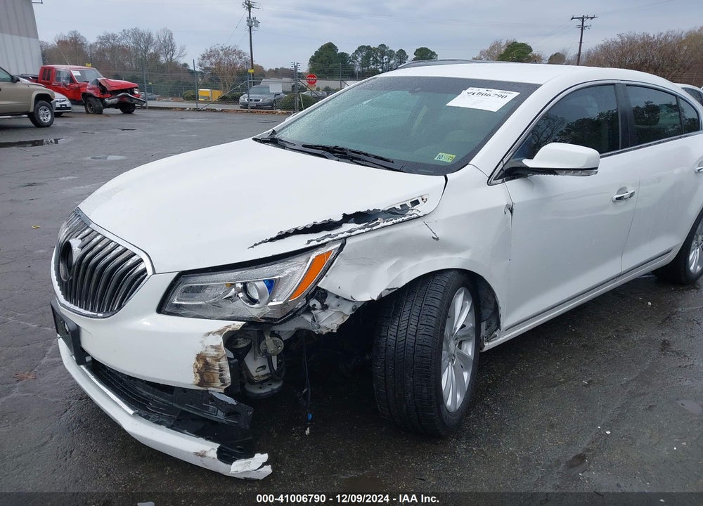 2015 BUICK LACROSSE VIN: 1G4GB5G3XFF247923