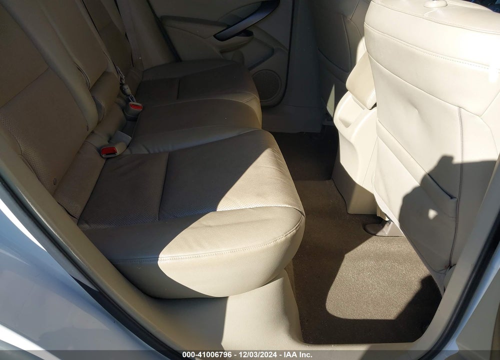 2013 ACURA RDX VIN: 5J8TB3H31DL001400