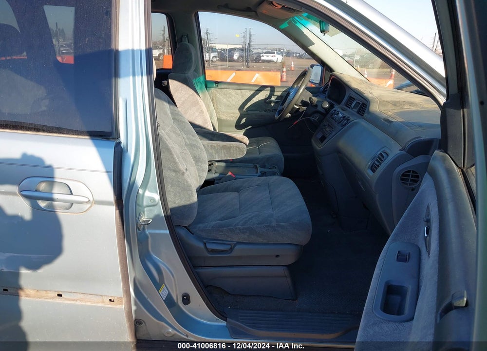 2004 HONDA ODYSSEY EX VIN: 5FNRL18614B118627