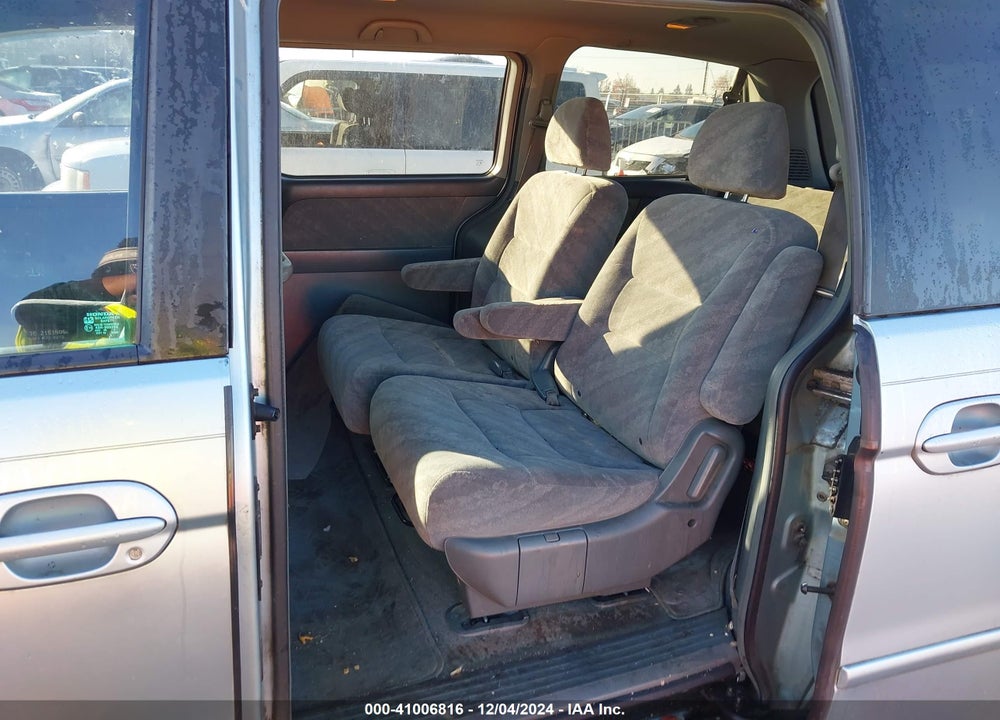 2004 HONDA ODYSSEY EX VIN: 5FNRL18614B118627