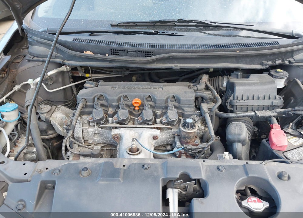 2014 HONDA CIVIC VIN: 2HGFB2F58EH559027