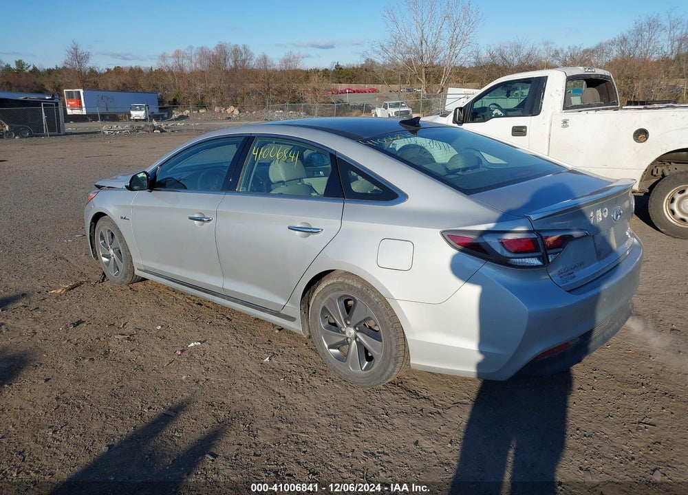 2017 HYUNDAI SONATA HYBRID VIN: KMHE34L11HA060251