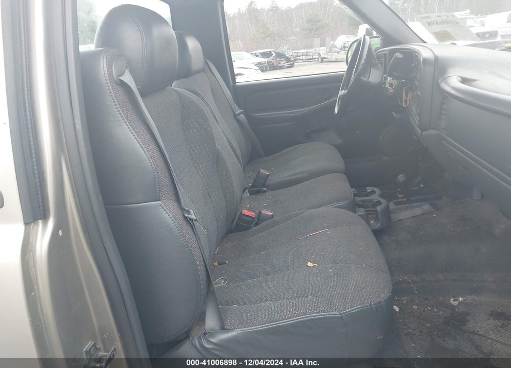 2002 CHEVROLET SILVERADO 1500 VIN: 1GCEK14V12Z111201
