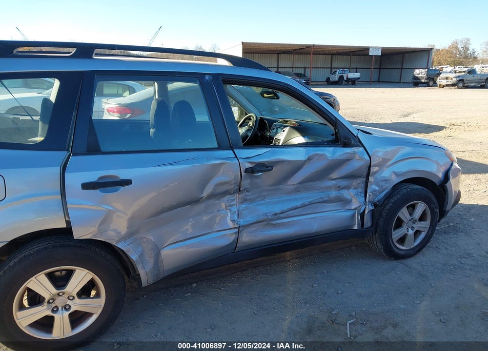 2013 SUBARU FORESTER 2.5X VIN: JF2SHABC7DH409037