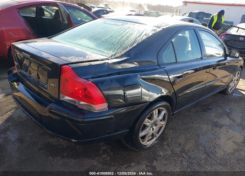 2006 VOLVO S60 VIN: YV1RS592262524177