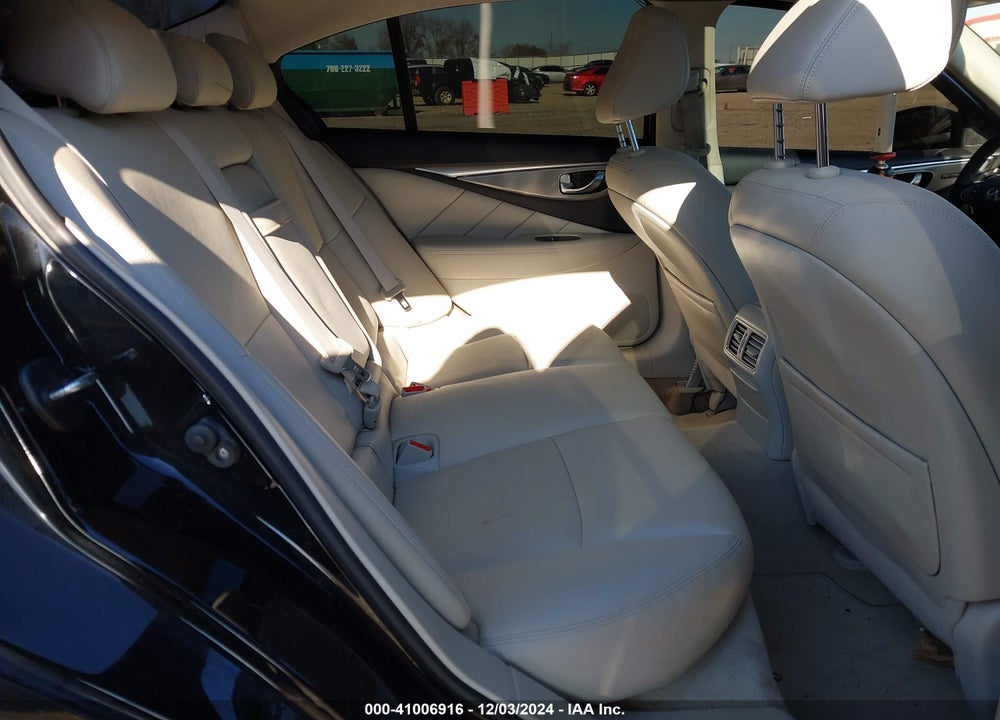 2016 INFINITI Q50 VIN: JN1EV7AP9GM305241
