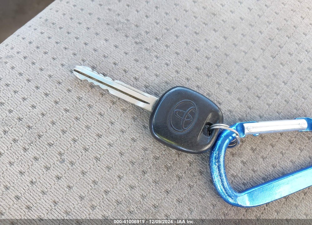2007 TOYOTA SIENNA LE VIN: 5TDZK23C97S064645