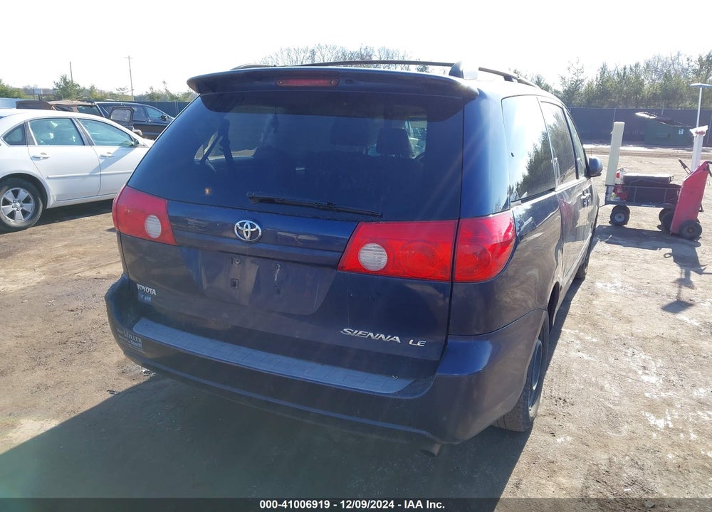2007 TOYOTA SIENNA LE VIN: 5TDZK23C97S064645