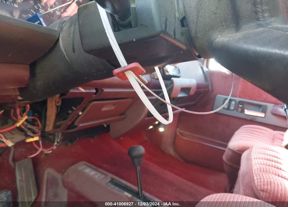 1993 CHEVROLET GMT-400 K1500 VIN: 2GCEK19K7P1265300
