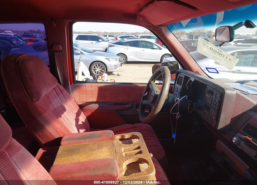 1993 CHEVROLET GMT-400 K1500 VIN: 2GCEK19K7P1265300