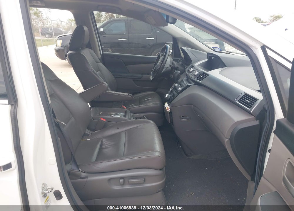 2011 HONDA ODYSSEY TOURING/TOURING ELITE VIN: 5FNRL5H97BB073725