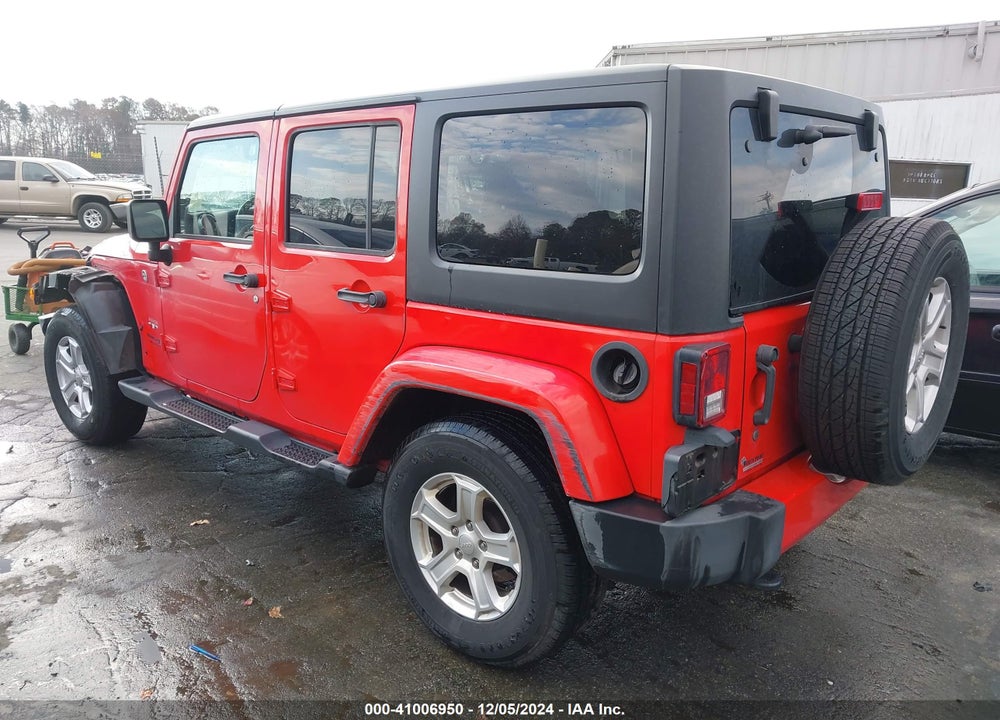 2018 JEEP WRANGLER JK UNLIMITED SAHARA 4X4 VIN: 1C4BJWEG2JL936605