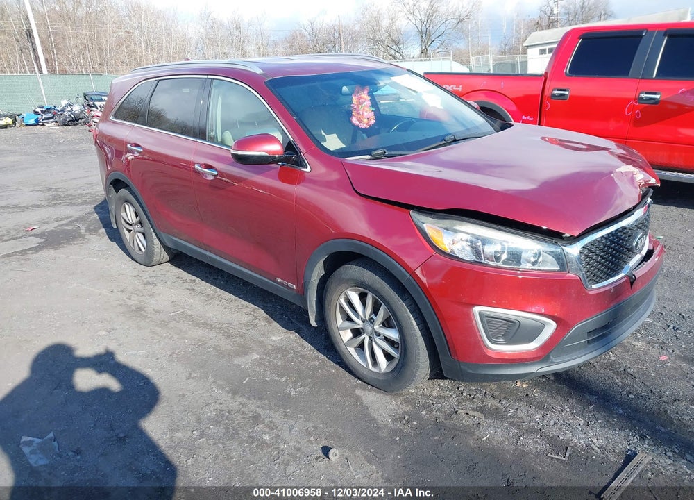 2017 KIA SORENTO 3.3L LX VIN: 5XYPGDA59HG322850